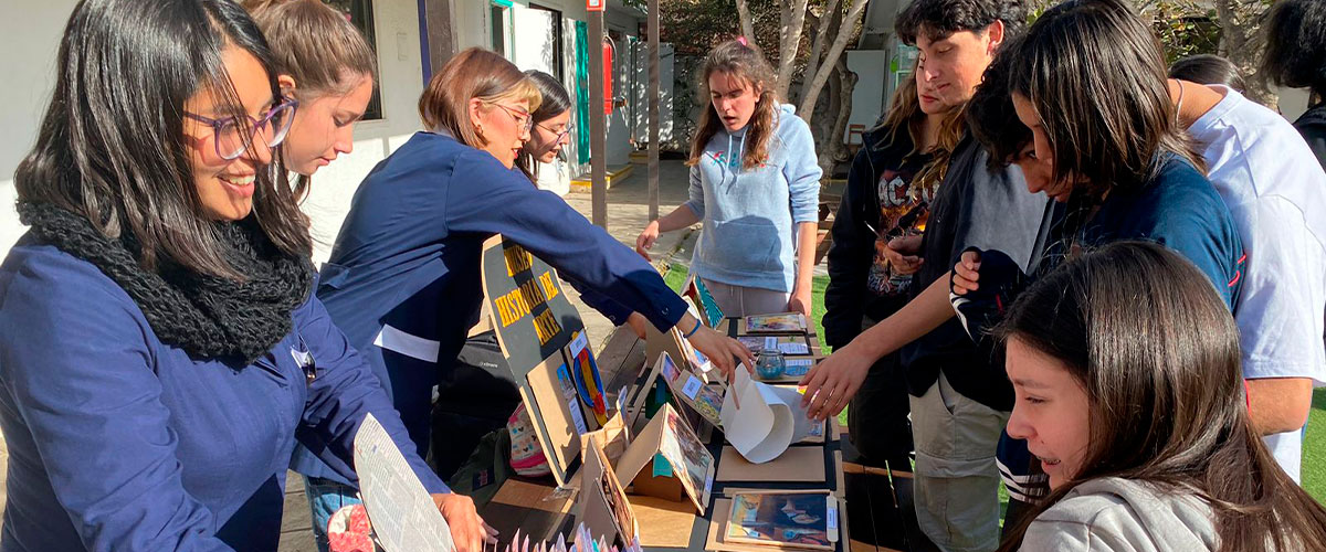 Estudiantes de Pedagogía en Educación General Básica montaron un Museo de Arte Interactivo junto a alumnos del Colegio Montessori de La Serena