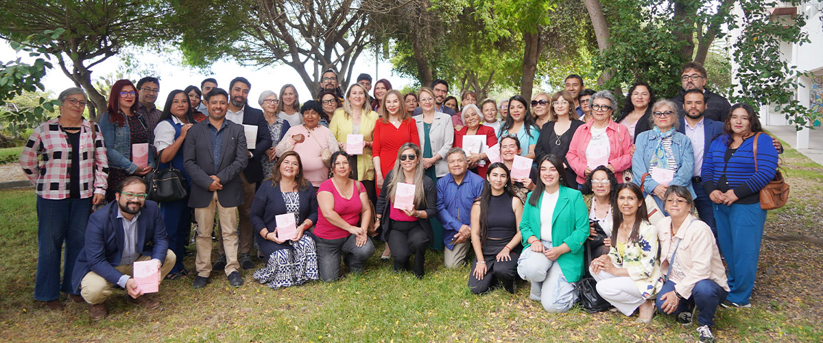 Mujeres de la Región de Coquimbo le escribieron a Gabriela Mistral y cerraron un año de homenajes por el Nobel de Literatura con un libro colectivo
