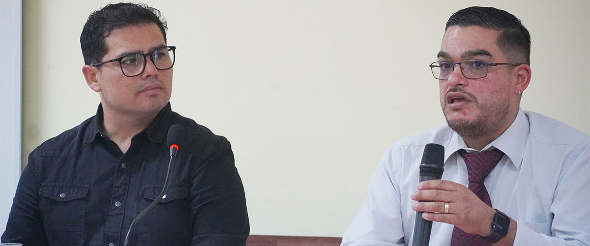 Profesor USerena destacado en el Global Teacher Prize Chile 2025 analizó la libertad e innovación pedagógica en conversatorio 