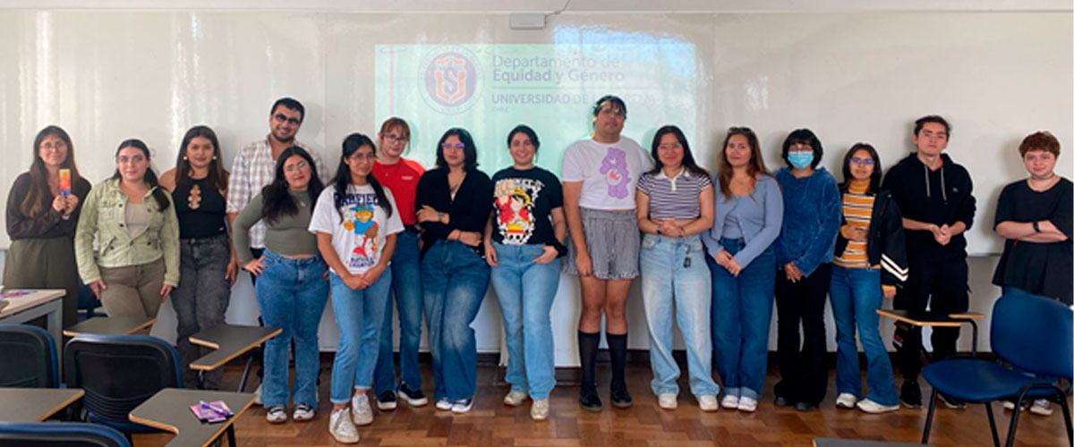 Brigada Morada: voluntariado estudiantil trabaja en la prevención de las violencias de género 