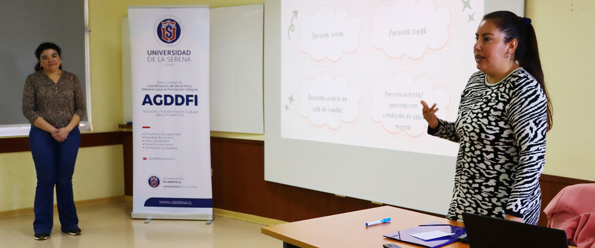 Funcionari@s reflexionan sobre discapacidad e inclusión en conversatorio impulsado por AGDDFI