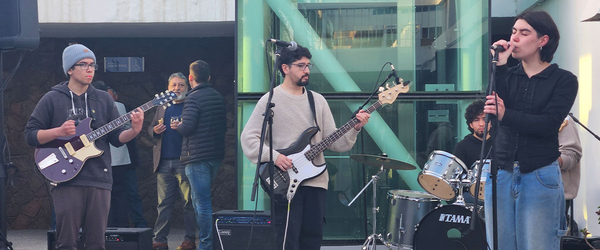 Ensamble Popular Experimental realiza gira por los campus de la Universidad de La Serena