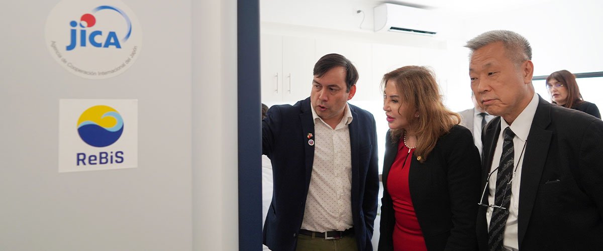 Userena utiliza tecnología japonesa para impulsar un laboratorio de análisis molecular único en el norte