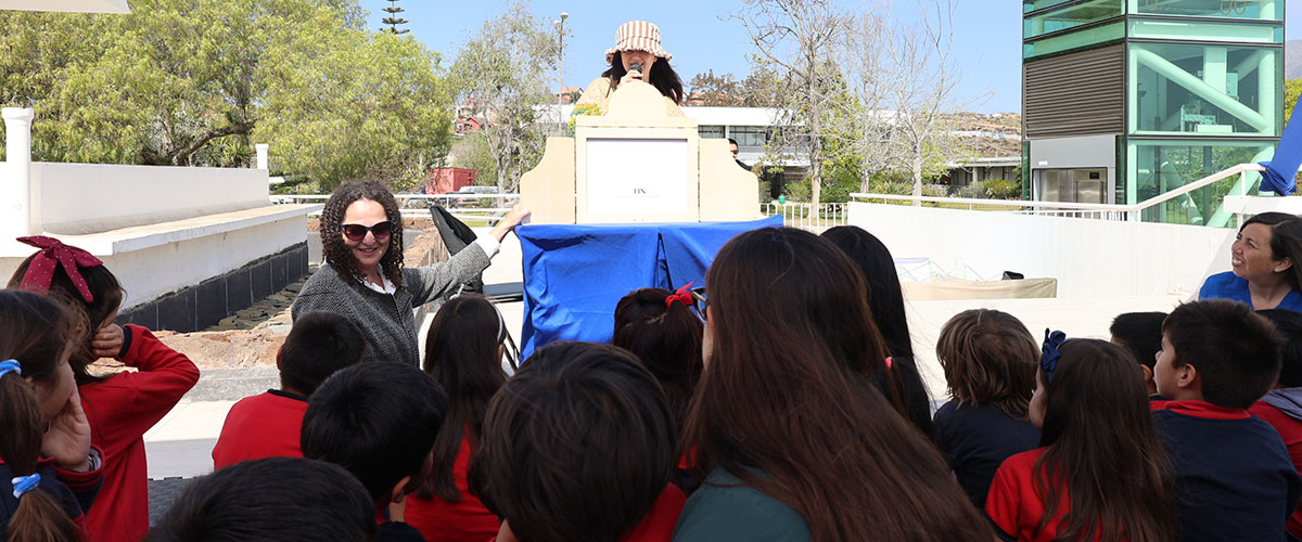 Ganadores del concurso Narrativas Mistralianas expusieron sus creaciones en ceremonia de reconocimiento