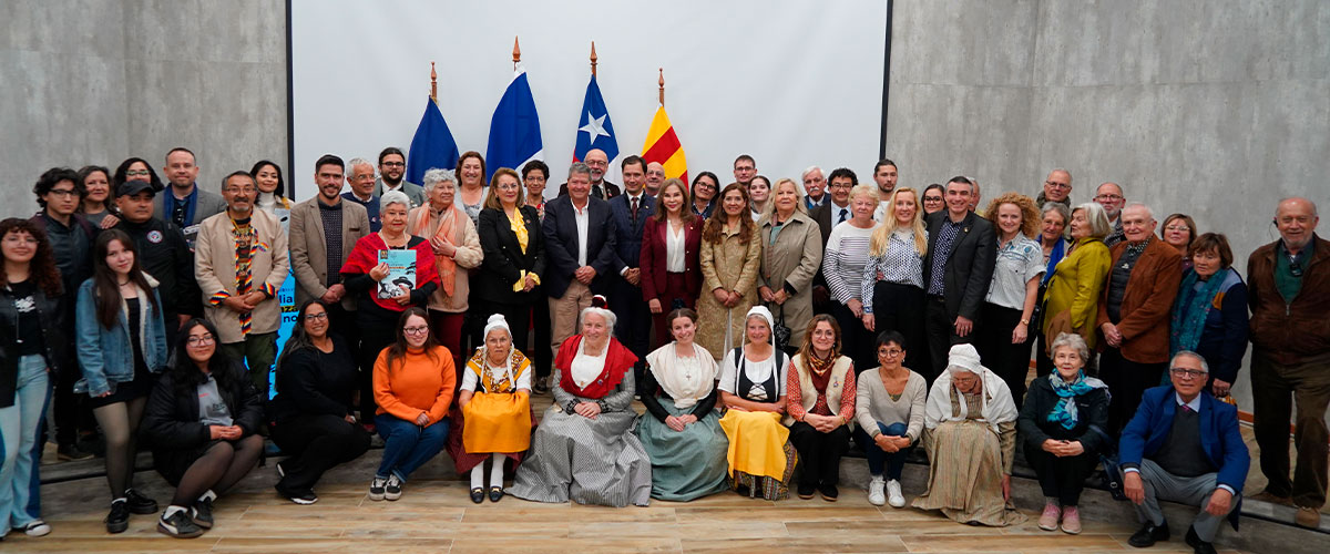 USerena y Félibres Provenzales rindieron homenaje a Frédéric Mistral, el poeta francés que inspiró a Gabriela y conmemoraron los 80 años del Nobel