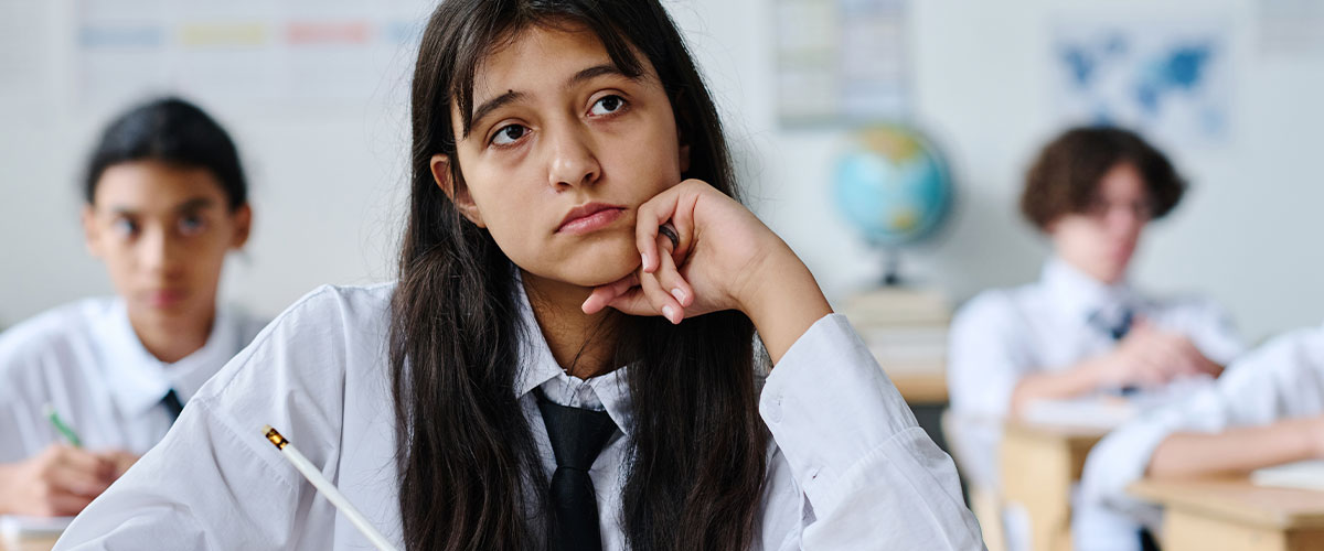 Estudio internacional demuestra la importancia del bienestar escolar para el rendimiento académico adolescente