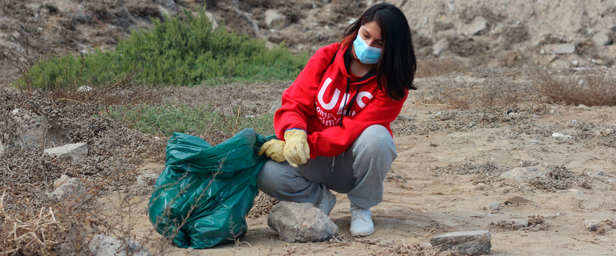 Comunidad ULS participa en jornada de limpieza del Humedal El Culebrón