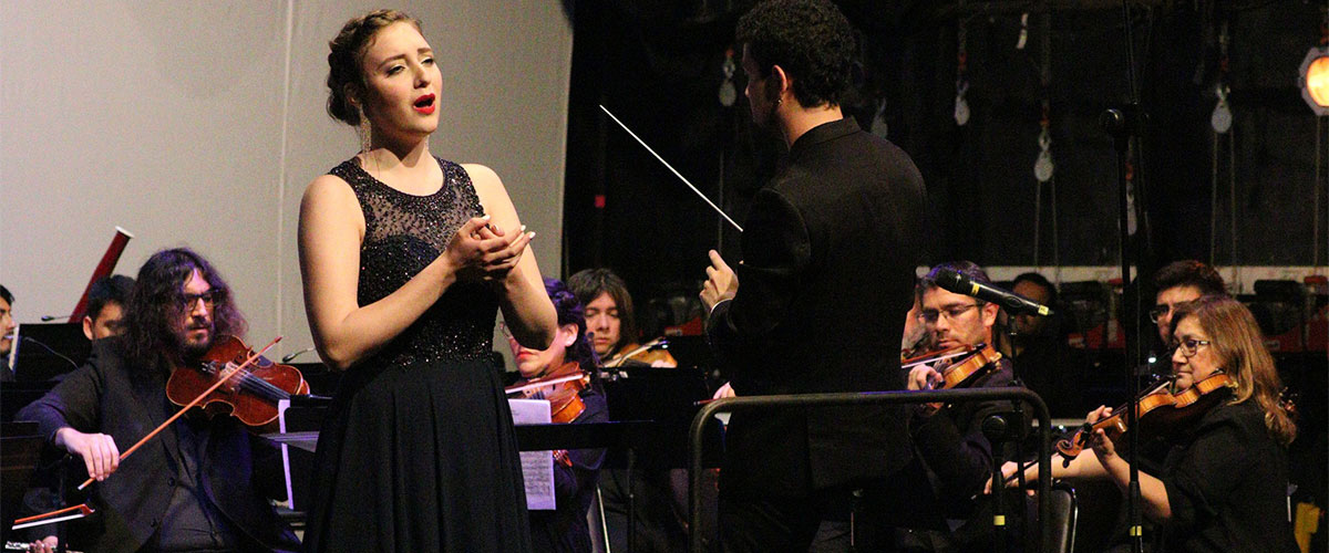 Director Luis Toro Araya y la mezzosprana Luca María Caelers brillan en último concierto de temporada de la OSULS