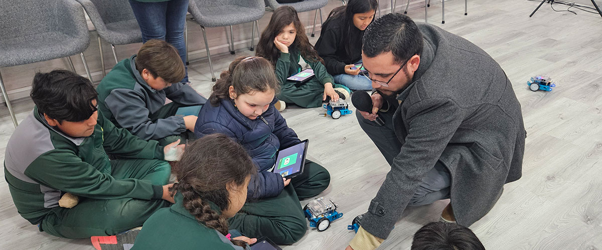 Innovación Educativa: escuelas rurales exploran nuevas tecnologías en la Universidad de La Serena