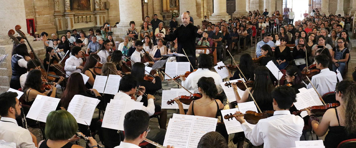 José Luis Domínguez estrenará su obra homenaje a Gabriela Mistral junto a la Orquesta y el Coro Sinfónico ULS 