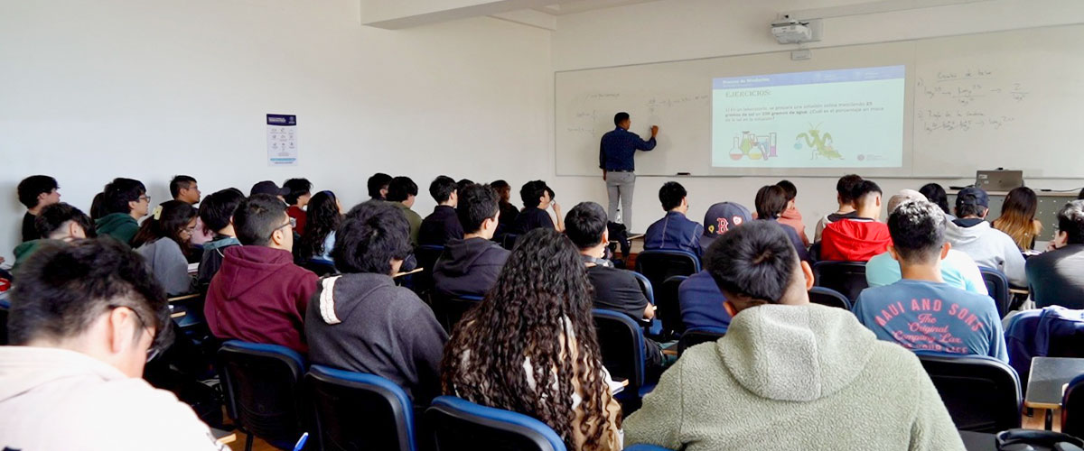 Casi 600 estudiantes de primer año de la USerena accedieron a Plan de Nivelación Intensivo 