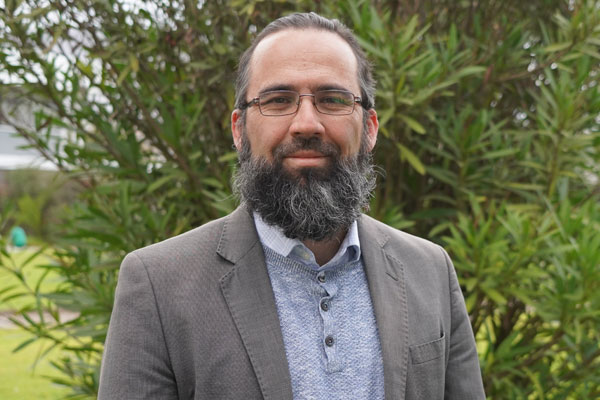 Dr. Alejandro Orellana Mc Bride
