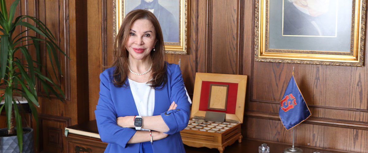 Con amplio respaldo, la Dra. Luperfina Rojas es reelegida Rectora de la Universidad de La Serena 